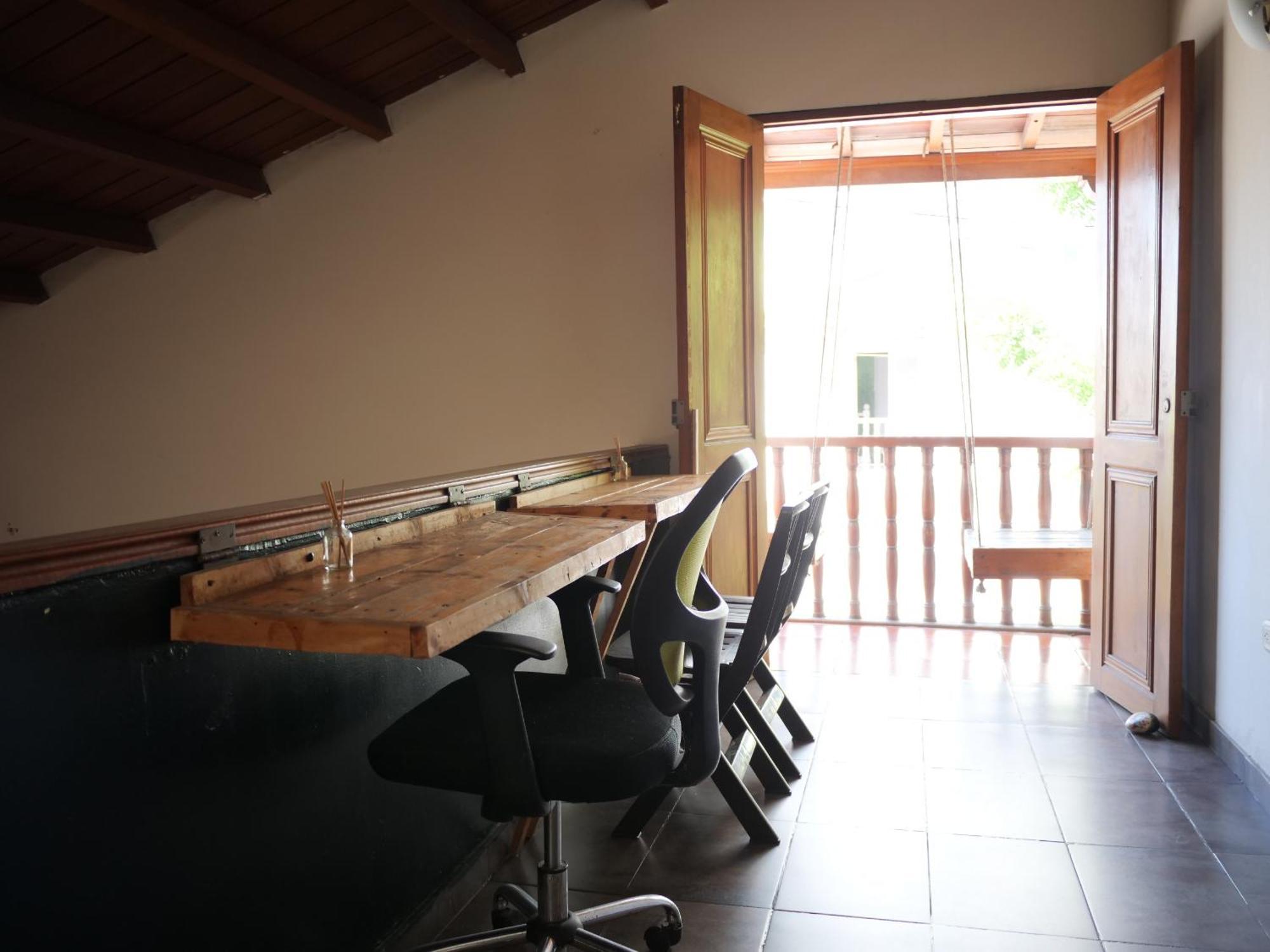 Hotel La Vie En Rose Ctg 4*